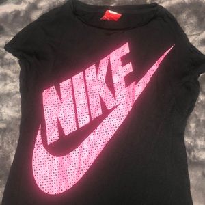 Girls Nike Tee